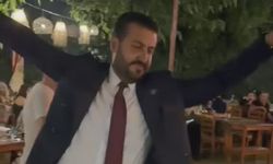 Cihangiroğlu’ndan Düğünde Harmandalı Şovu
