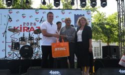 KUŞADASI’NDA ‘KİRAZ ŞENLİĞİ’ COŞKUYLA BAŞLADI