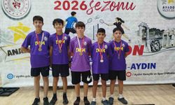 Aydınlı badmintoncular yarı finale yükseldi