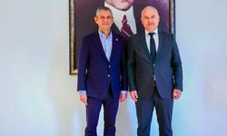 Çine Belediye Başkanı Mehmet Kıvrak, Yeni Parti’ye Geçtiğini Duyurdu