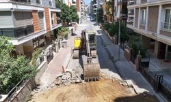 BAŞKAN YETİŞKİN GÜZELHİSAR’IN YOLLARINI BAŞTAN SONA YENİLİYOR