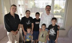 Kaymakam Ateş, Atça'da vatandaşların kapısını çaldı