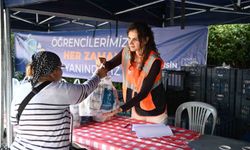 Kuşadası'nda çocuklara 3 haftada 4 bin 200 beslenme paketi dağıtıldı