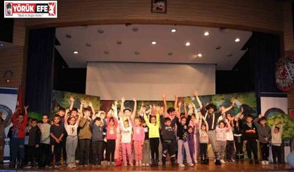 Kuyucaklı çocuklar müzikli çocuk oyununda buluştu