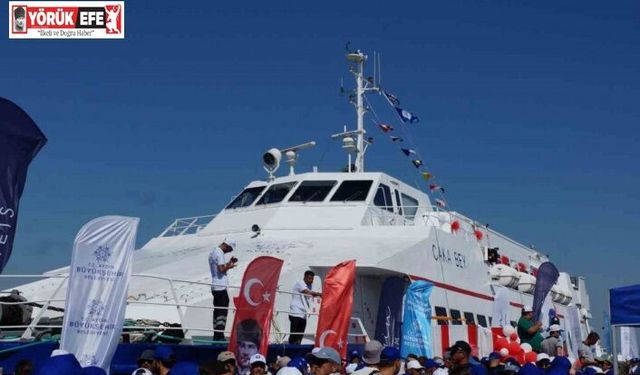 Aydın-Muğla deniz otobüsü seferleri başladı: CHP Lideri Özgür Özel kaptan köşküne geçerek ilk seferin startını verdi