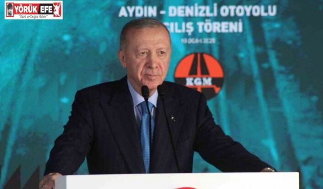 Cumhurbaşkanı Erdoğan: “Biz 22 yıldır Türkiye’yi büyütmek ve kalkındırmak için çalışıyoruz”