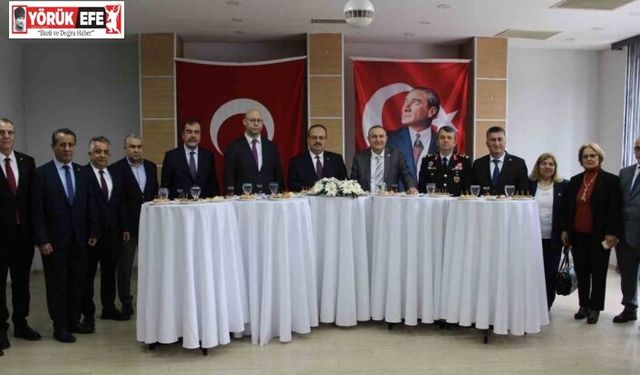 Aydın protokolü bayramlaştı