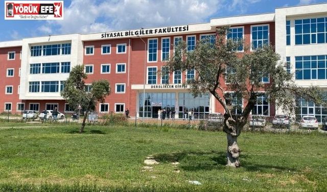 Aydın’da "Fakültemde başörtülü istemiyorum" diyen akademisyene tepkiler dinmiyor