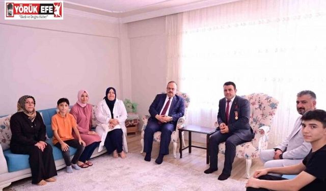Vali Canbolat, 15 Temmuz’un yıldönümünde şehit aileleri ve gazileri unutmadı