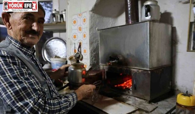 Bu köyün kıraathane kültürü bir asırdır değişmedi