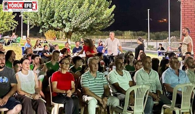 Buharkent’te Ay Yıldızlı coşku birlikte yaşandı