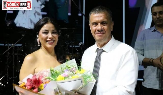 Ünlü sanatçı Zara’dan Yenipazarlılara türkü ziyafeti