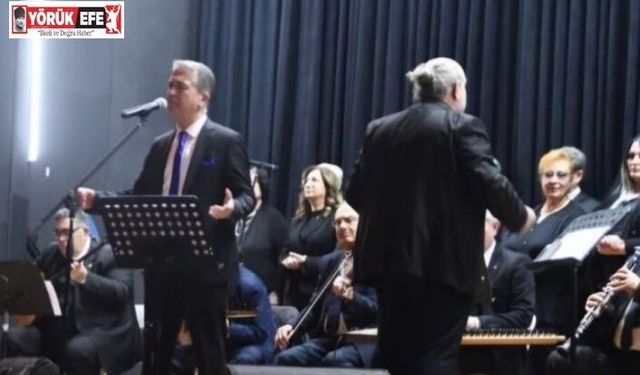 Aydın’da yıllarca valilerin makam şoförlüğünü yapan Danyal, sesiyle dinleyenleri mest ediyor