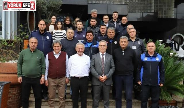 Başkan Tetik mesai arkadaşlarının yeni yılını kutladı