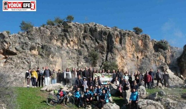 Buharkentliler ‘doğa ve tarih’ için yürüdü