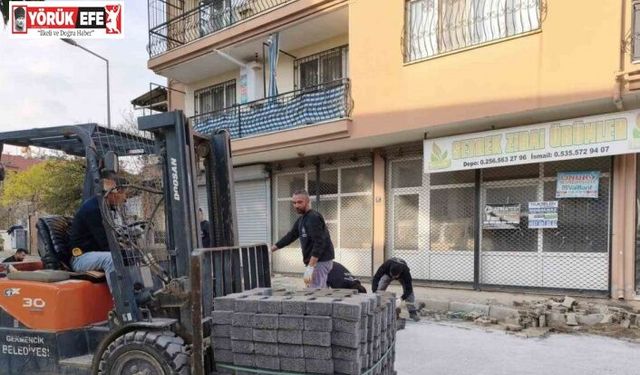 Germencik’te belediye ekiplerinin çalışmaları devam ediyor