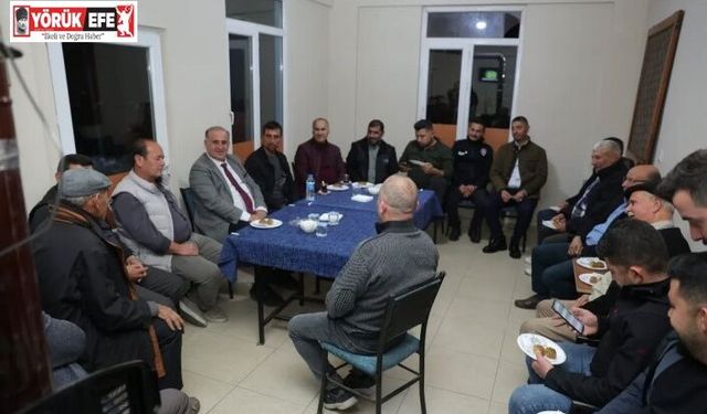 Başkan Kaya, kahvehanede vatandaşlarla buluştu