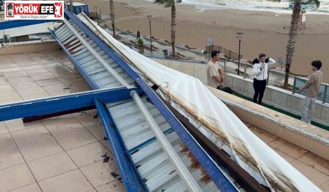 Didim’de fırtına etkili oldu