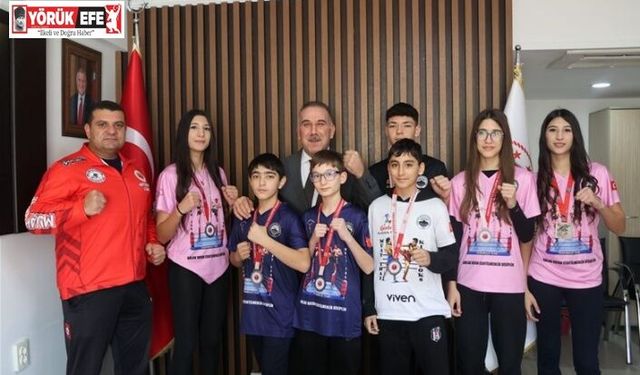 Gençlik ve Spor İl Müdürü Yığmatepe Muay Thai’de başarılı olan sporcuları ağırladı