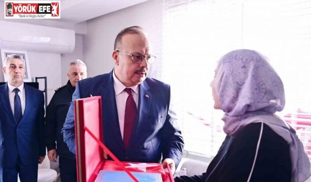Vali Canbolat’tan şehit polis Koçyiğit’in ailesine taziye ziyareti