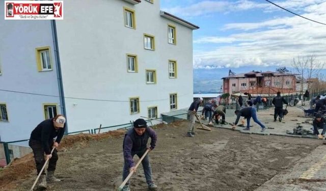 Bozdoğan’da okul çevresinde düzenlemeler devam ediyor