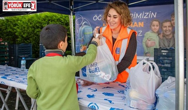 KUŞADASI’NDA ÇOCUKLAR OKULA HER GÜN SAĞLIKLI VE MUTLU BAŞLIYOR