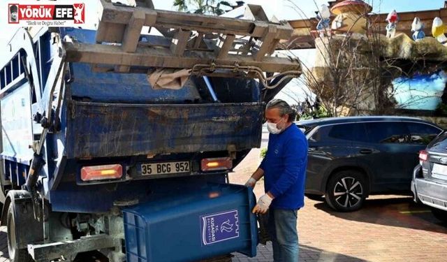Kuşadası’nda geri dönüştürülebilir atıklar toplandı