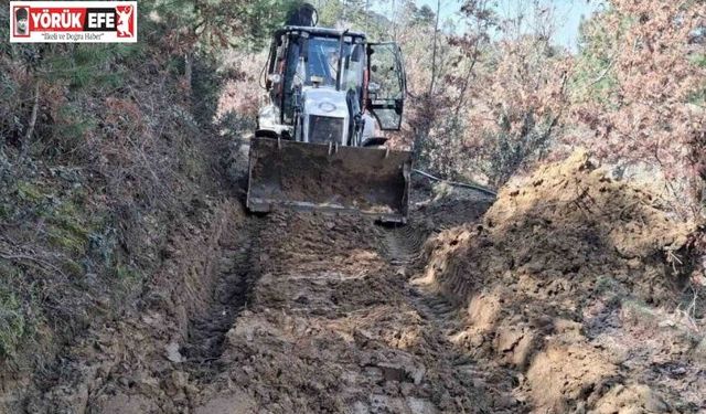 Kuyucak Belediyesi’nden yağışla kapanan yollara hızlı müdahale