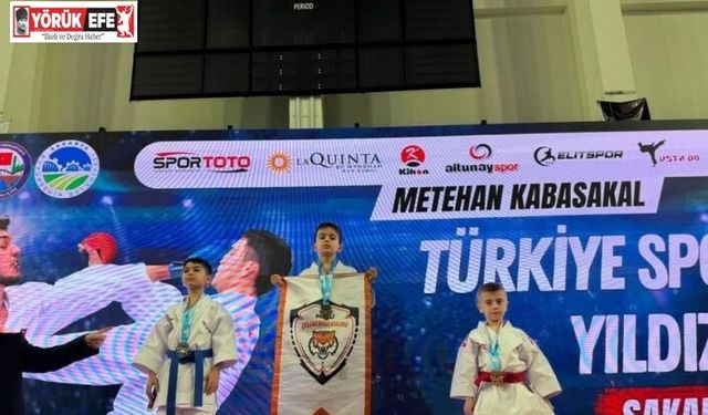 Nazillili minik karateci Türkiye şampiyonu oldu