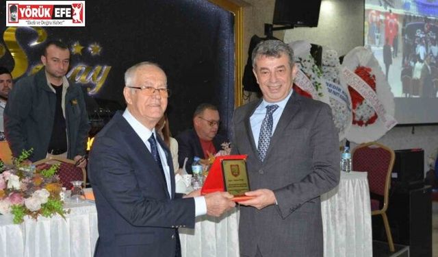 Başkan Künkcü: "Hüsnü başkanımıza sıkılan kurşun, birlik ve beraberliğimize sıkılmıştır"