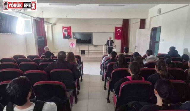 Çine’de öğrencilere cami ve hayat temalı konferans verildi