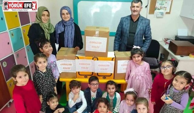 Efeler’de minikler Sakal-ı Şerif’i ziyaret etti