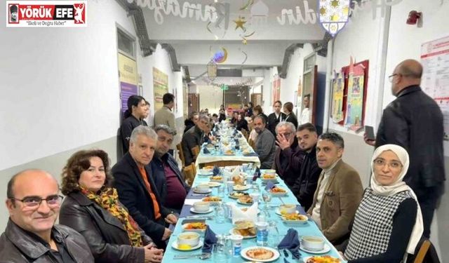 Kaymakam Keklik, Kuşadası’nda öğrencilerle iftarda buluştu
