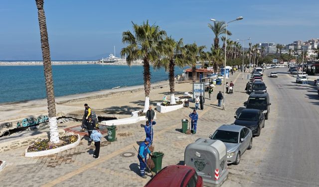 Aydın Büyükşehir'den bayram öncesi Kuşadası'nda çevre düzenlemesi