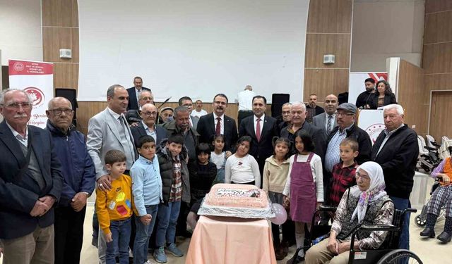 Sultanhisar'da Yaşlılara Saygı Haftası programı düzenlendi