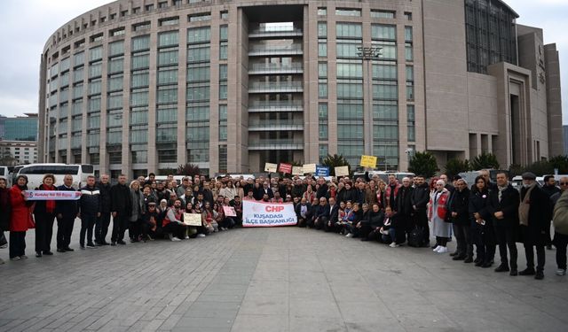 BAŞKAN ÖMER GÜNEL’E ÇAĞLAYAN ADLİYESİ ÖNÜNDE GÜÇLÜ DESTEK