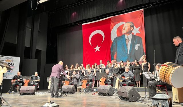 Yedieylül'ün Sesi Türkülerin Nefesi