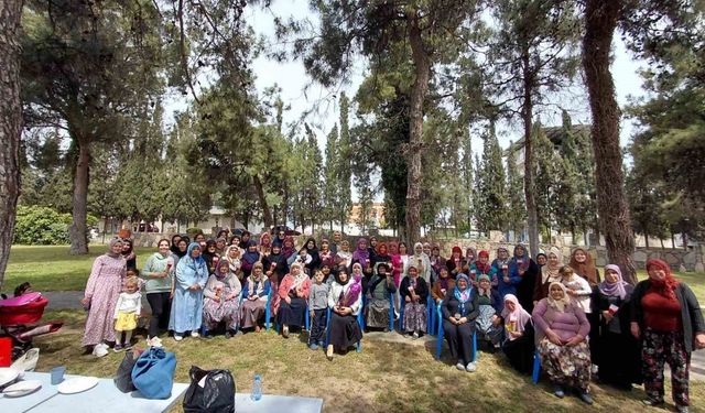 Çine'de Anneler Günü dolayısıyla anlamlı etkinlik düzenlendi