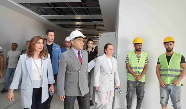 ADÜ Rektörü Kent, devam eden çalışmaları inceledi