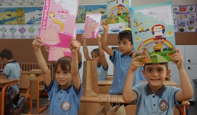 Aydın'da 190 bin 553 öğrenci karne alacak
