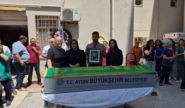 Söke'nin sevilen doktoru Op. Dr. Kaplan, gözyaşlarıyla uğurlandı