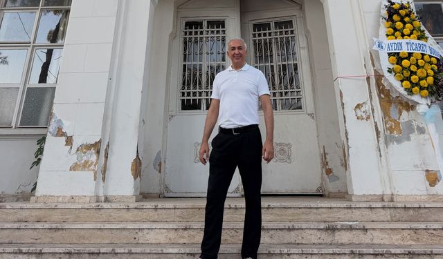 İş İnsanı Tikbaş’tan Aydın Lisesi’ne Vefa Mesajı