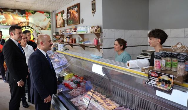 Vali Dr. Osman Varol Kuyucak'ta Esnaf ve Vatandaşlarla Buluştu