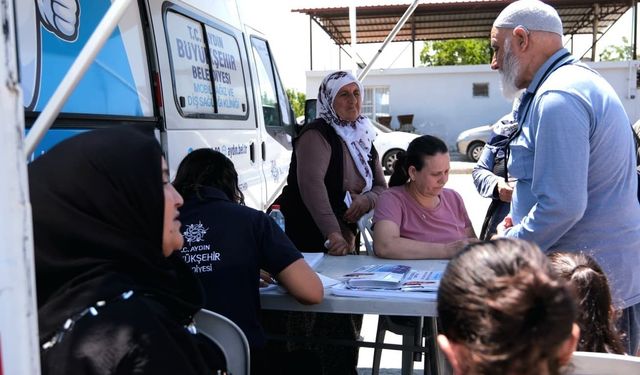 Aydın'da mobil diş klinikleri vatandaşların ayağına gidiyor