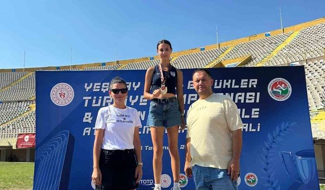 Aydınlı Berra, Türkiye şampiyonu oldu