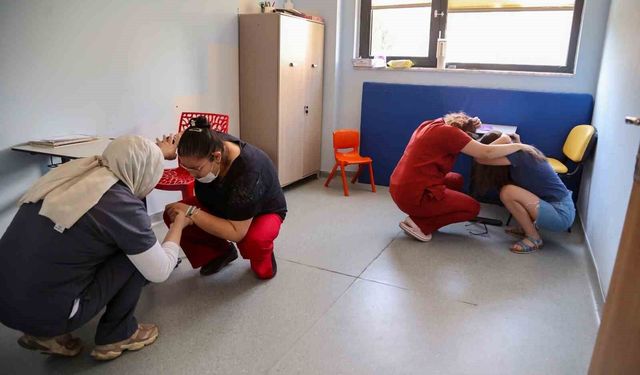 EFAK’TAN OTİZM YAŞAM MERKEZİ’NDE HAYAT KURTARAN TATBİKAT