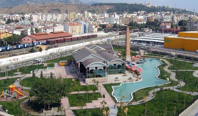 Efeler'de Akademik Meslek ve Tanıtım ve Kariyer Günleri başlıyor