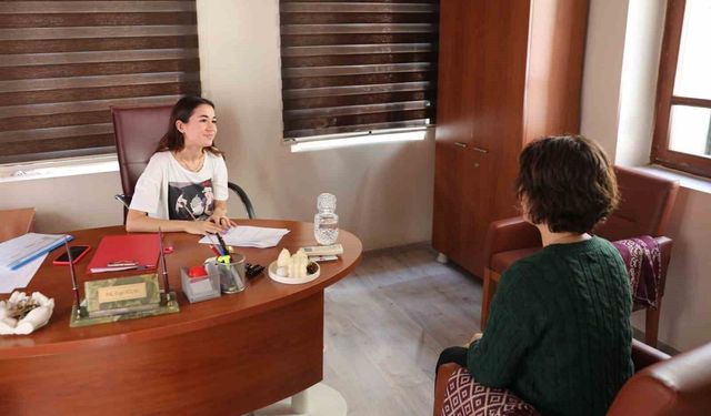 EFELER’DE VATANDAŞLARA ÜCRETSİZ PSİKOLOJİK DESTEK