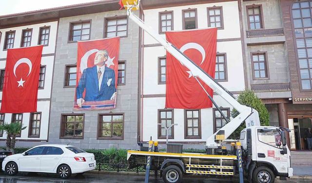 Hibe araç Germencik Belediyesi'nin hizmetine girdi
