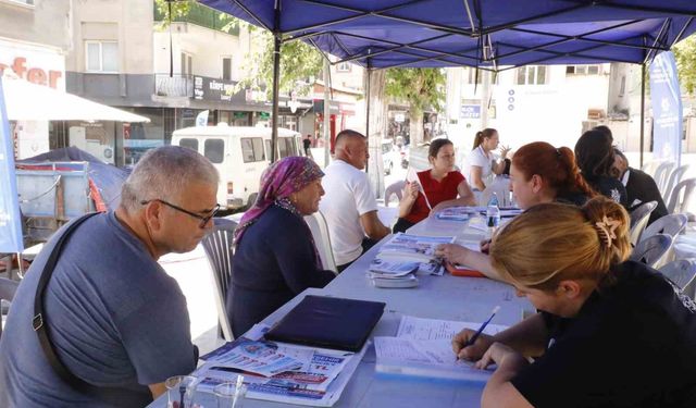 Mobil diş klinikleri Germencik ve Koçarlı'da vatandaşlarla buluştu
